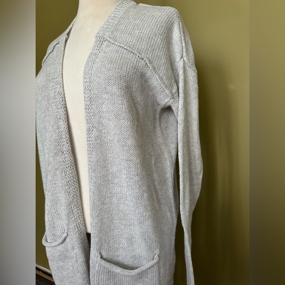 LAST CALL !!!! Gray Knit Long Cardigan SEND OFFER - Picture 3 of 3